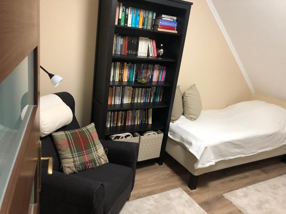 Galeria Apartmanhaz Кестхей Экстерьер фото