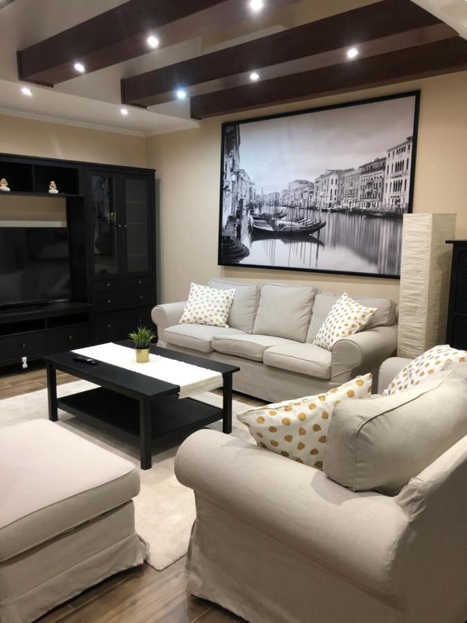 Galeria Apartmanhaz Кестхей Экстерьер фото