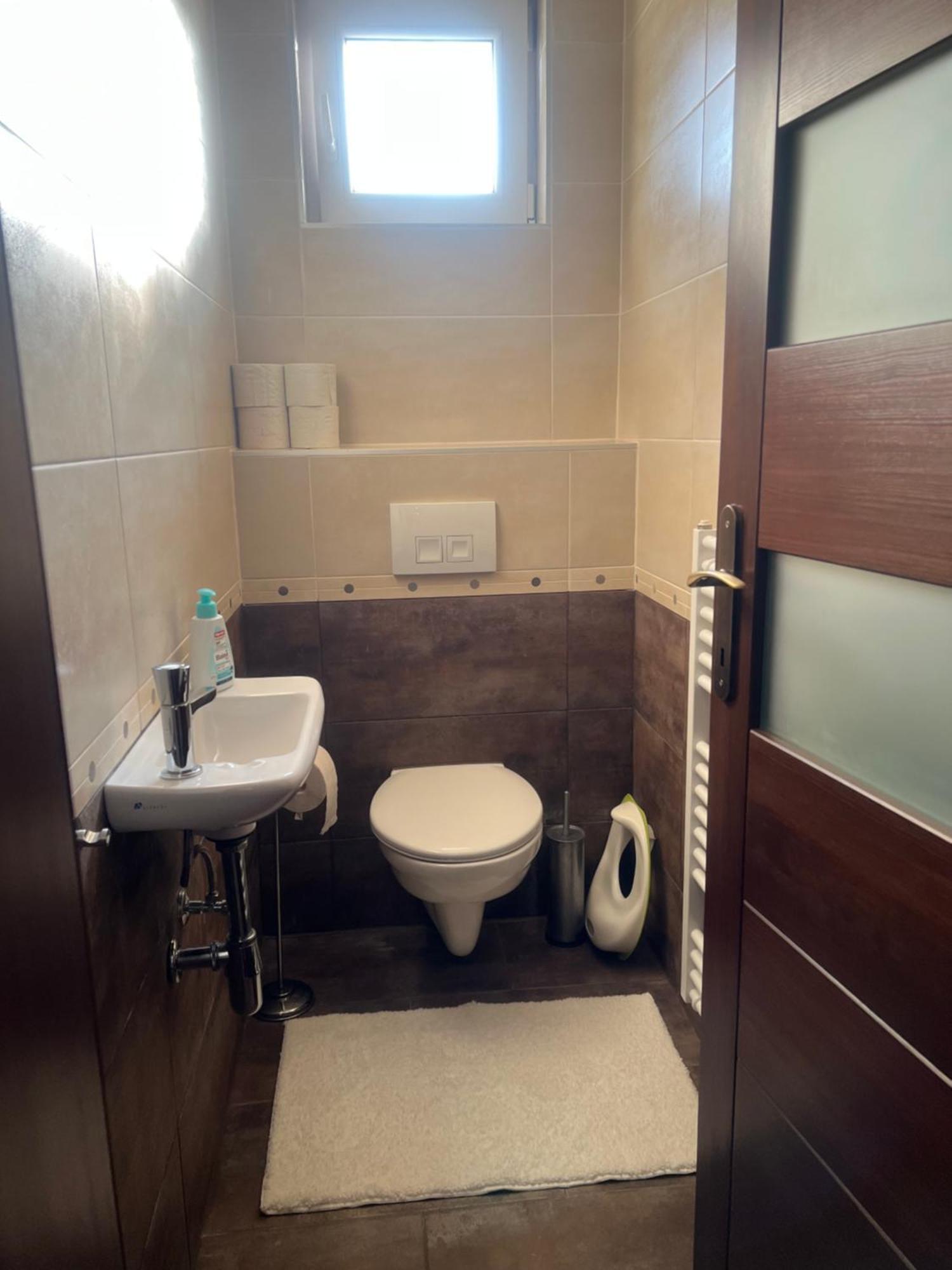 Galeria Apartmanhaz Кестхей Экстерьер фото